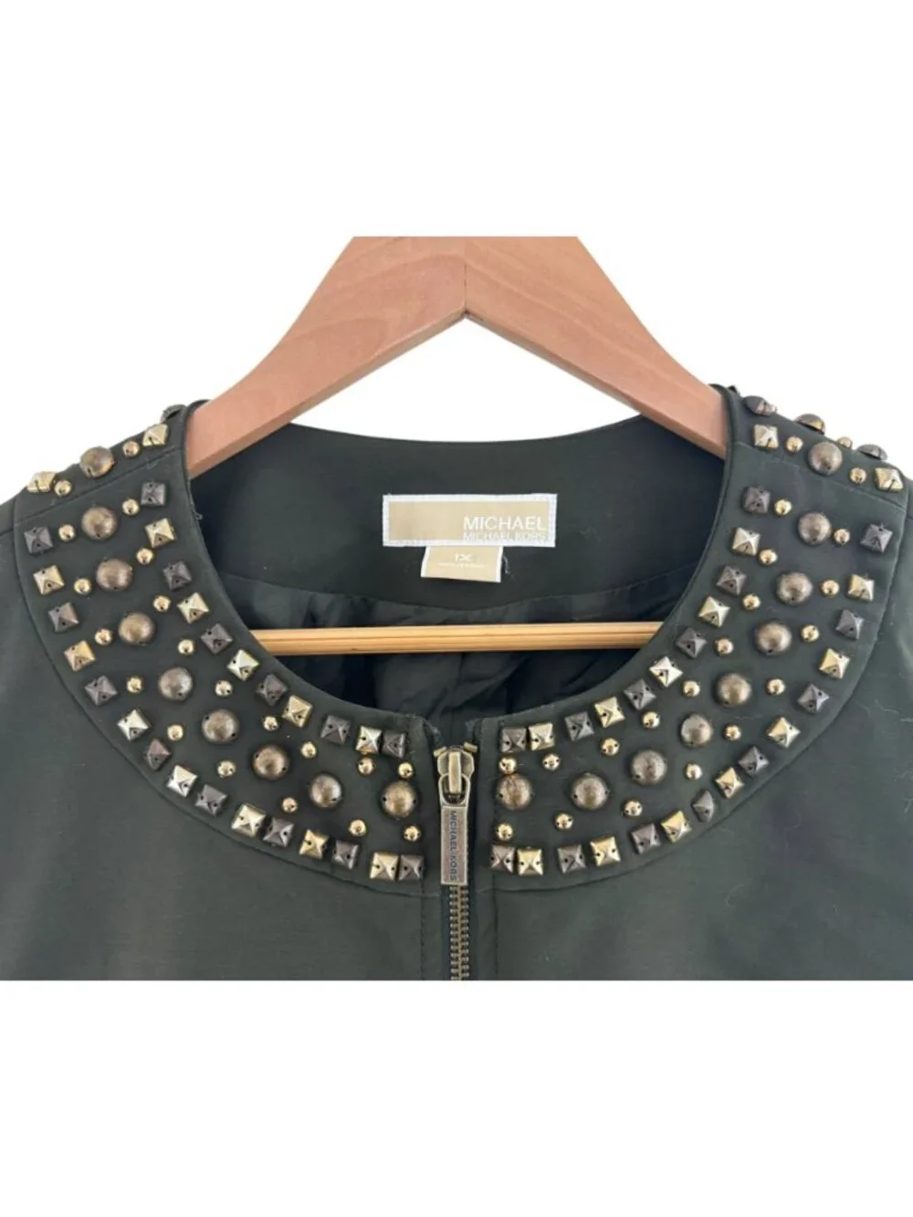 Michael Kors 23 measurements